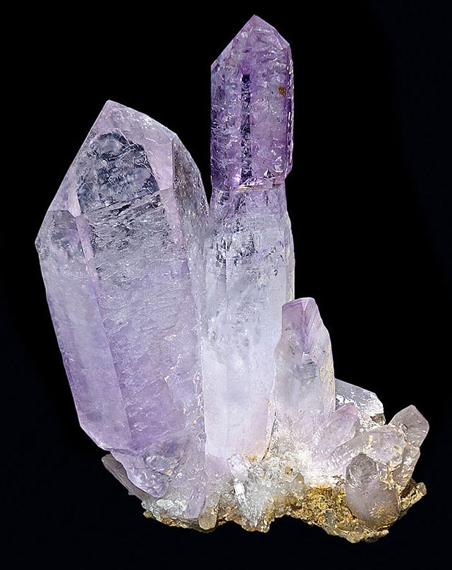 Ametyst, Veracruz, Meksyk. Wymiary: 5 x 3 x 3 cm. Fot. Didier Descouens. Mun. Las Vigas de Ramírez (Mun. de Profesor Rafael Ramírez). Wikimedia Commons